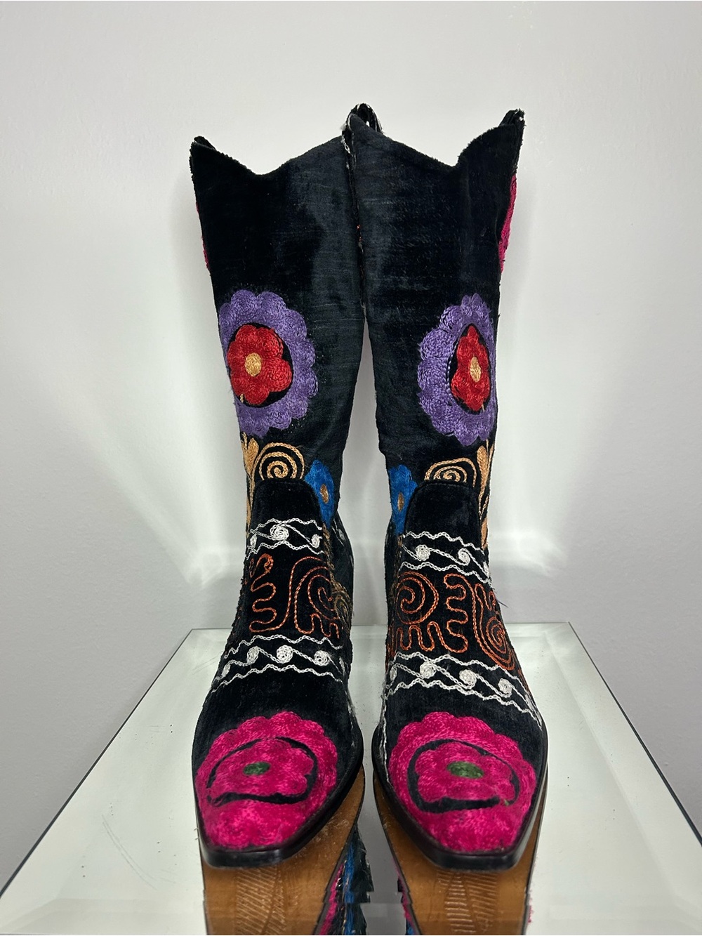 VELVET ROAD Multi Color Suede Embroidered Boot Cowboy Boots with Leather Sole